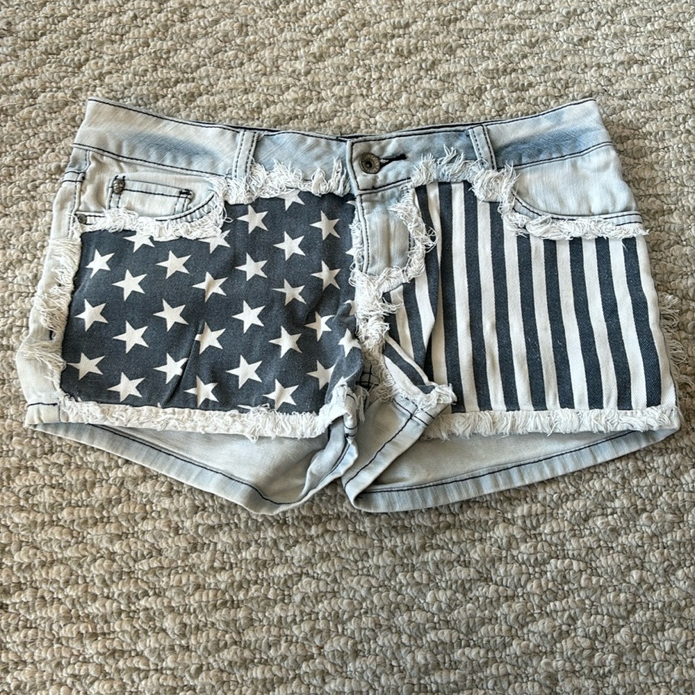 🌸 3/$15 Lovesick Women American Flag Jean Shorts